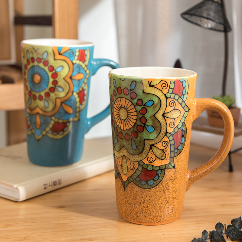 The National high wind ceramic cup high - capacity couples are drinking a cup of coffee cup mark cup with cover with a spoon