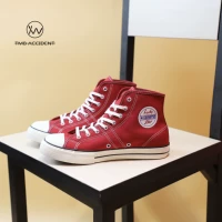 Converse Converse Ngôi sao may mắn Những năm 1950 Giáng sinh Giày đỏ nam cao Giày nữ Giày vải 163322C - Plimsolls giày the thao nữ màu trắng