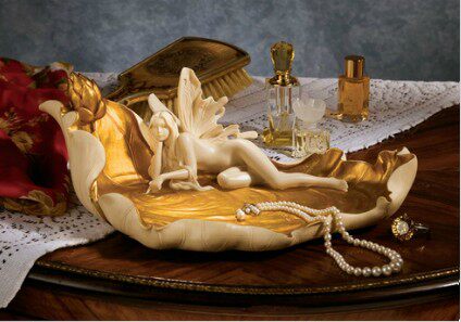 New York Lower City Park Imports gilded lotus leaf lotus fairy Fairy Fairy tray Tray Jewelry Tray Containing the Hem 