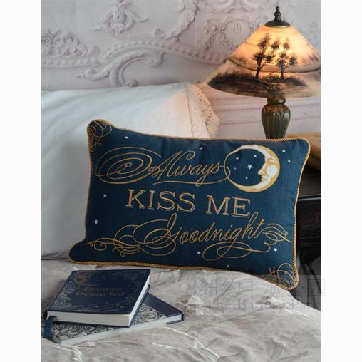 New York Lower Town Park Entrance Hug Me Kiss Me Double-sided Xingyue Good Night Good Morning Pillow Cushion
