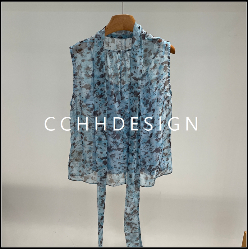 European Women's Clothing 2026 Spring New Printed Sleeveless Vest Women's Summer New Lace-Up Shirt-Style Top