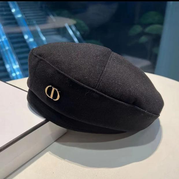 Women's Streetwear Solid Color Eaveless Beret Hat display picture 1