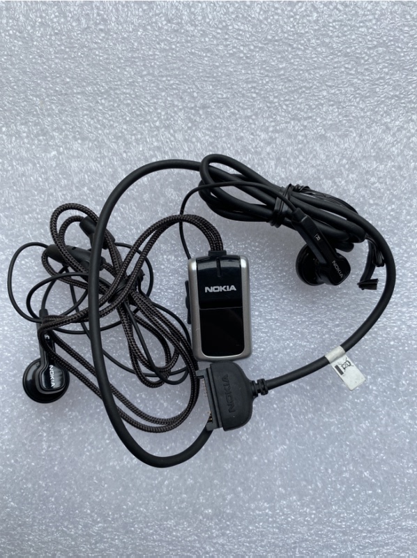 Nokia Hs-23 Original 3230 3250 3100 6800 6680 6230 9500 In-Line Headphones