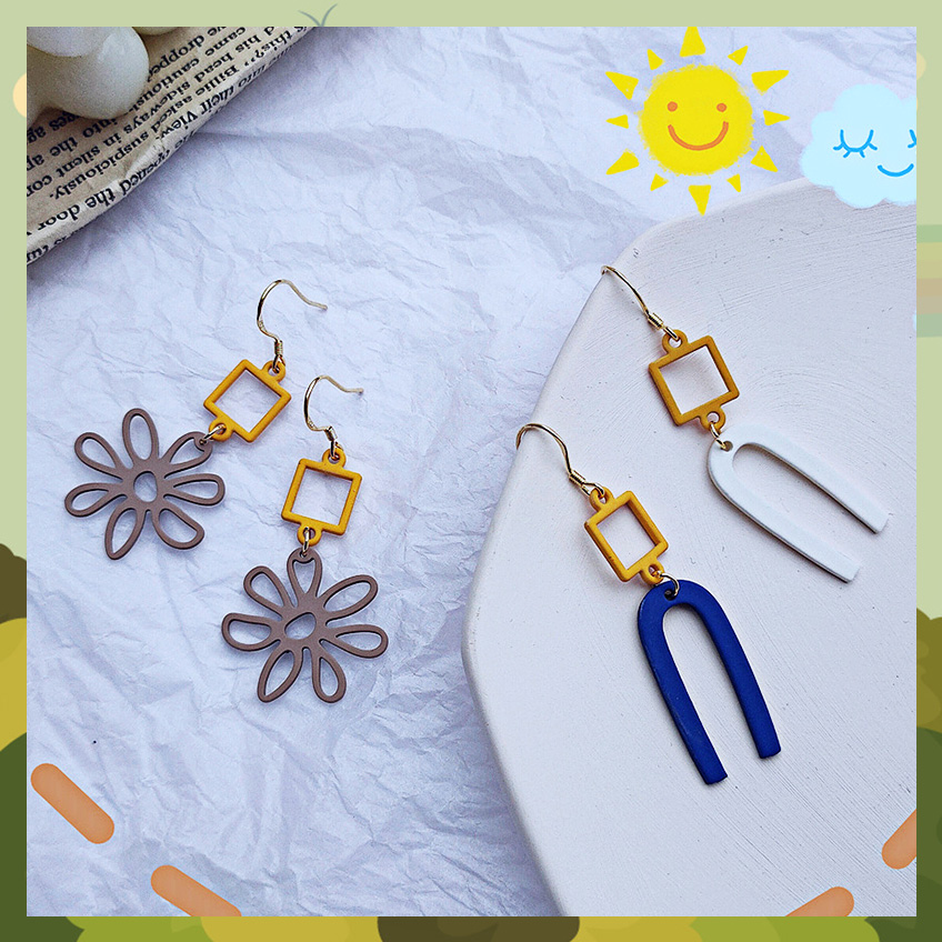 Creative personality paint asymmetrical U-shaped earrings niche design sense of flower earrings temperament fashion all-match earrings