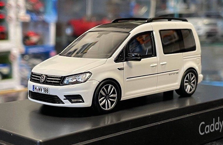 O1CN01fr5NPC1zFK7TD6Dat !!305486684