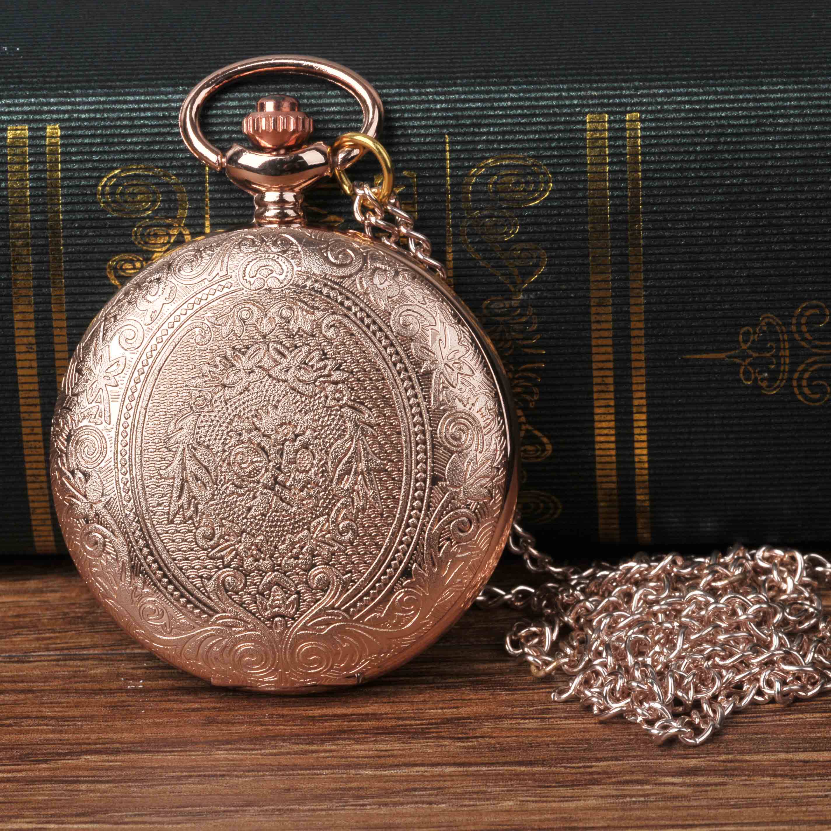 Large pocket watch rose gold pattern 8840
