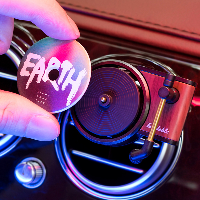 Record Machine On-board Perfume Fragrance Air Conditioning Air Outlet Rotary Fan Pendulum in the car Aroma Car Decorative supplies-Taobao