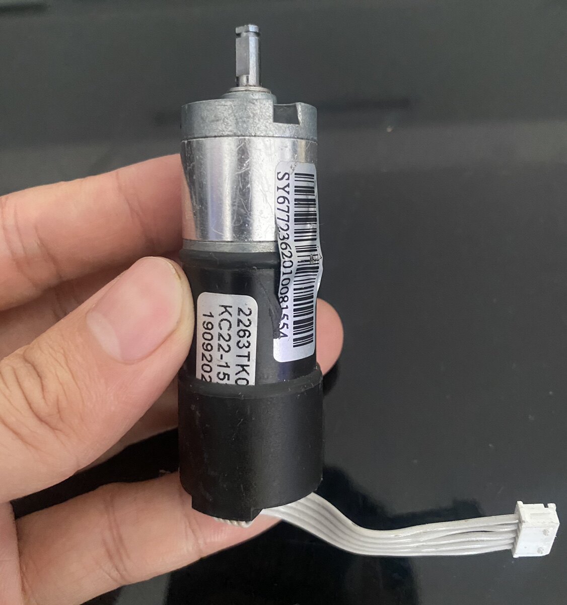 带霍尔编码测速器四级行星减速电机 直流24伏 大扭力台湾减速马达