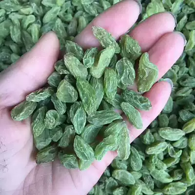 Xinjiang super large particles Turpan sweet new green Xiangfei Xiangfei Wang Big raisins Xiangfei Wang Disposable ready-to-eat seedless