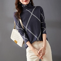 Мягкий синий