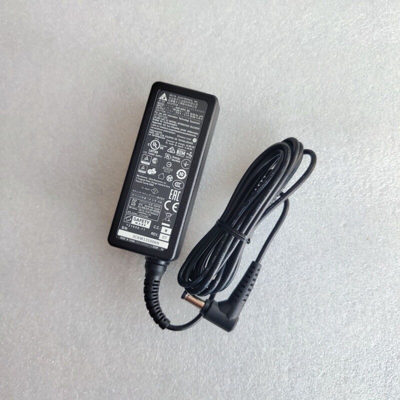 Original Clevo Delta Adp-40Kd Bb 19V 2.1A 5525 Universal Interface Power Adapter Original Clevo Delta Adp-40Kd Bb 19V 2.1A 5525 Universal Interface Power Adapter