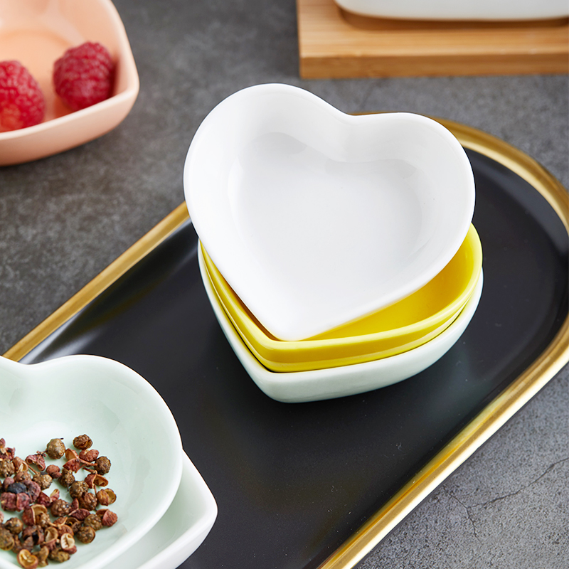 Nordic secret mini heart shape ceramic household utensils to taste little seasoning sauce soy sauce dish snacks flavor dishes