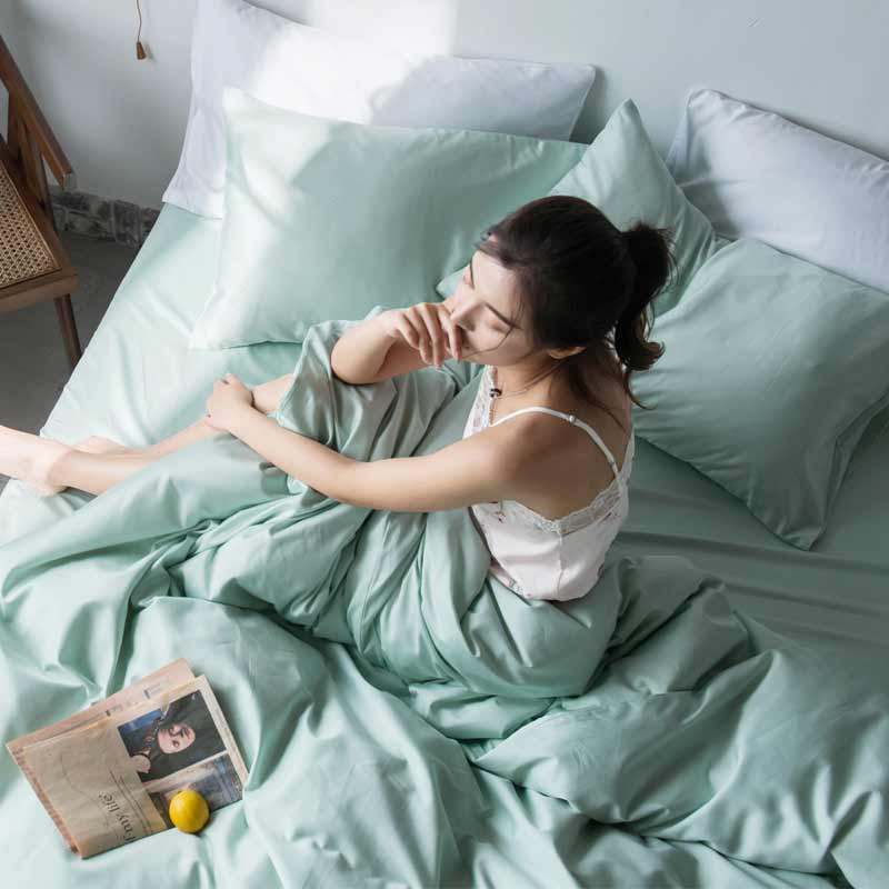 (total) Nordic all-cotton pure cotton minimalist light extravagant 60 pure color base bed with four sets of kit