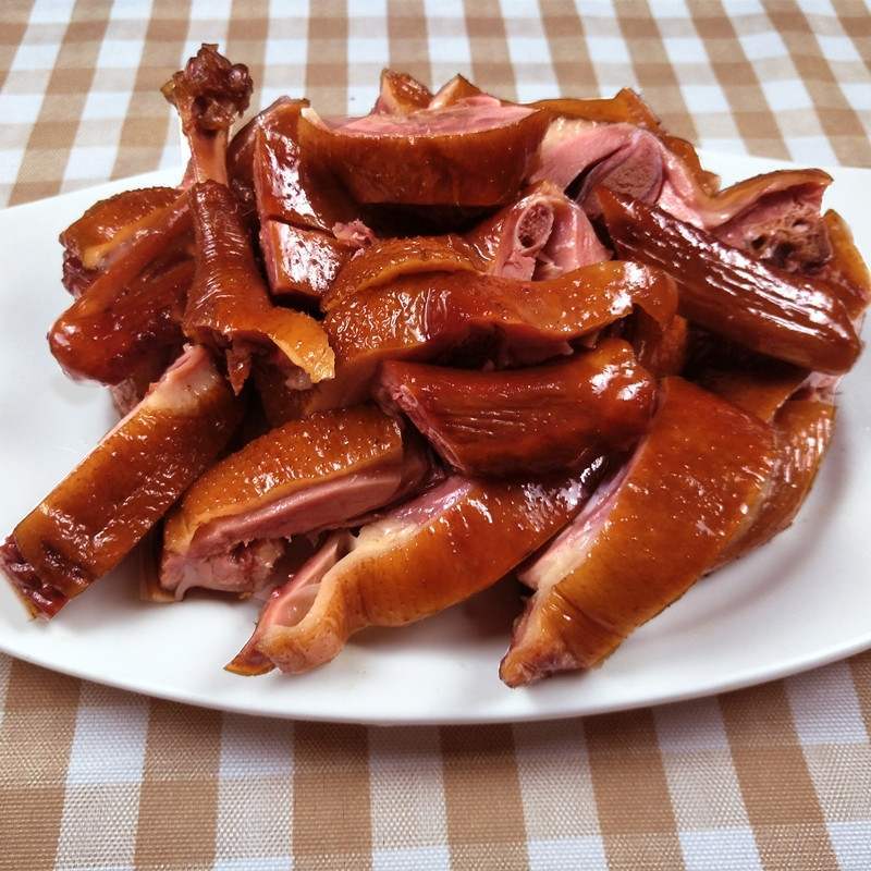 Sichuan Peng State Teryield 9-size Zheng remember plate duck 1000 grams of smoked five-fragrant earth duck meat halogen-like snack snack