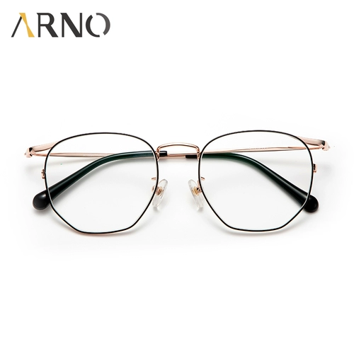 Обесцвечивание старого цветочного зеркала Женщина далеко и почти двойное интеллектуальное автоматическое расслабление молодая мода с высокой точки