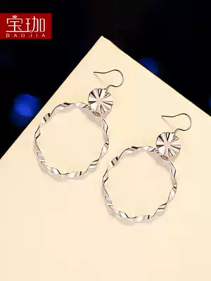 Big circle sterling silver earrings female summer advanced ear ring 2021 New Tide Korean temperament Net red silver earrings