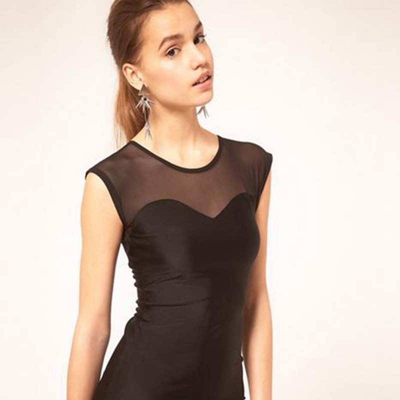 Autumn house exaggerates riveting pin earrings of the new European and American foreign trade original accessories