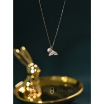  (Mermaid Love)18k gold seawater white Butterfly Shell Dolphin Tail Pearl Pendant Natural Akoya Pearl Necklace