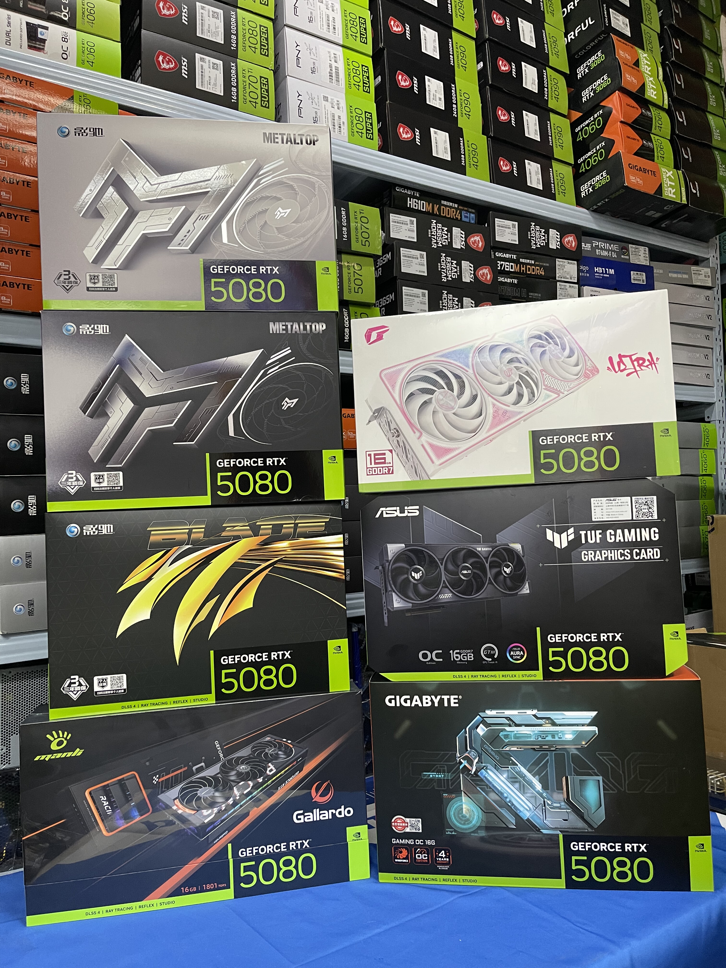 RTX 5080 16G グラフィックカード、Galax Metal Master、Magic Blade、Ventus Master、Wind Demon、Eagle、Vulcan、UWOC、Nox TUF。