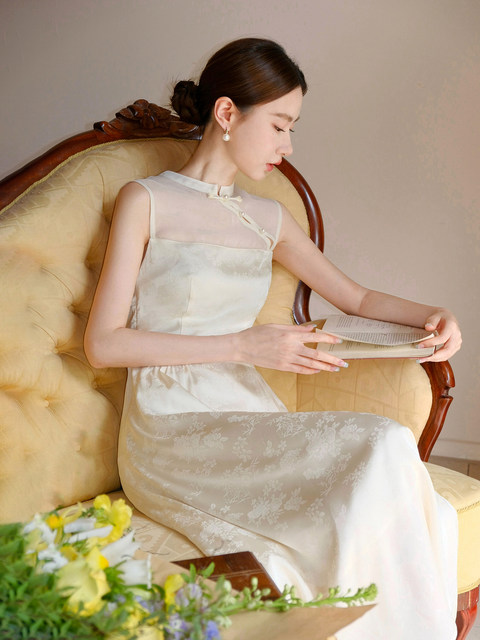 Xxning New Chinese Style Small Stand Collar Jacquard Dress for Women, Autumn New Model, High-End Atmosphere, Elegant and Slimming Long Dress