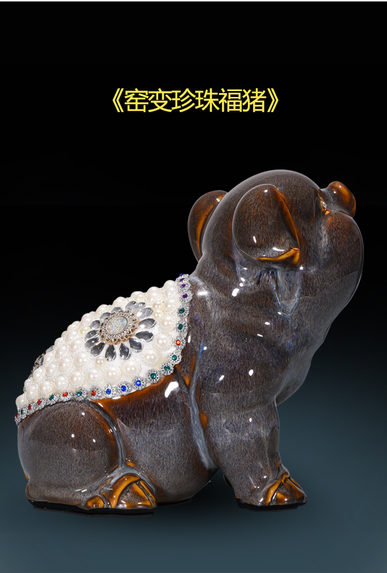 Jingdezhen ceramic up blessing pig furnishing articles creative gift sitting room TV cabinet decoration study of new Chinese style arts and crafts