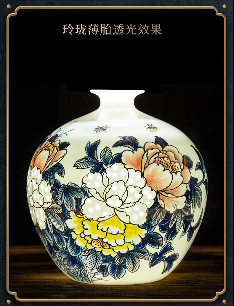 Jingdezhen ceramics vase hand - made paint pomegranate bottles of furnishing articles new Chinese flower arranging rich ancient frame sitting room adornment