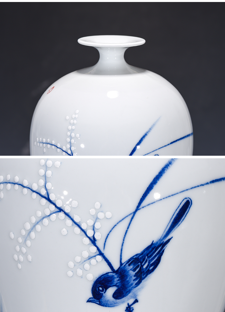 Jingdezhen ceramics three - piece hand blue and white porcelain vase is placed the new Chinese style household, sitting room porch decoration