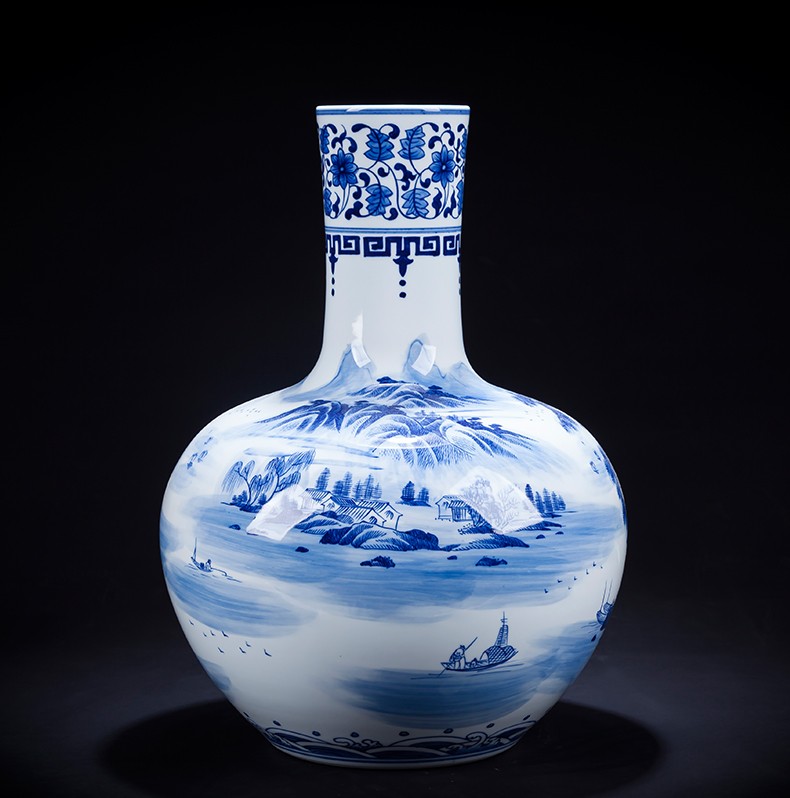 High hand made white mud of jingdezhen blue and white porcelain vase ceramics furnishing articles of Chinese style home decoration rich ancient frame sitting room