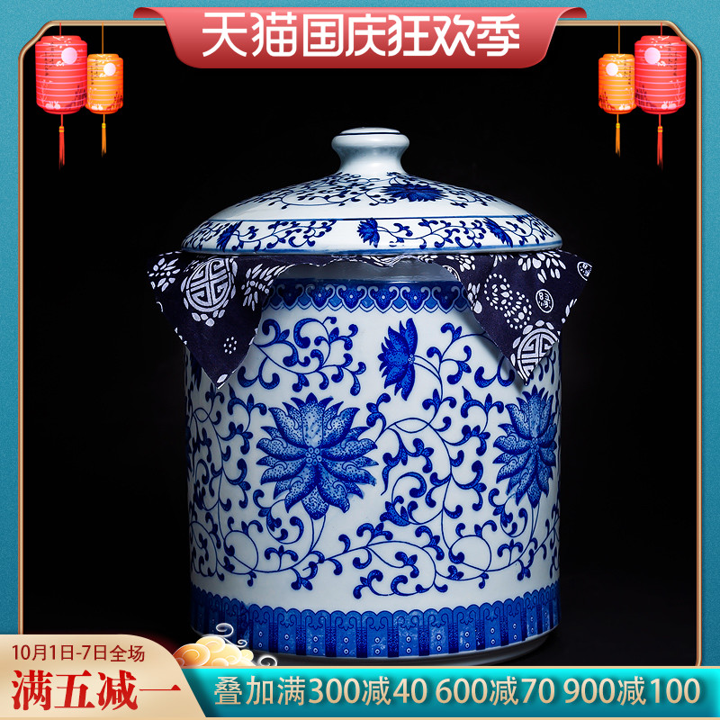 Jingdezhen ceramic Chinese blue and white porcelain tea pot large wind puer tea cake tin, household seal super jumbo