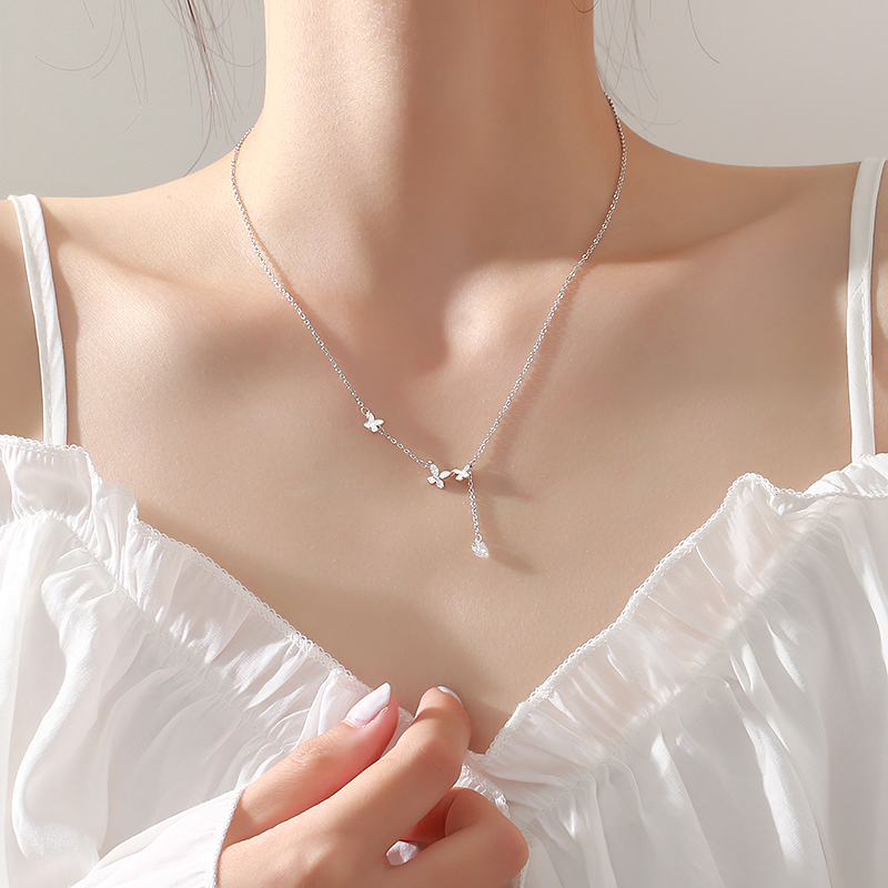 Little fairy 925 sterling silver butterfly necklace design sense niche female clavicle chain ins cold wind light luxury 2020 new