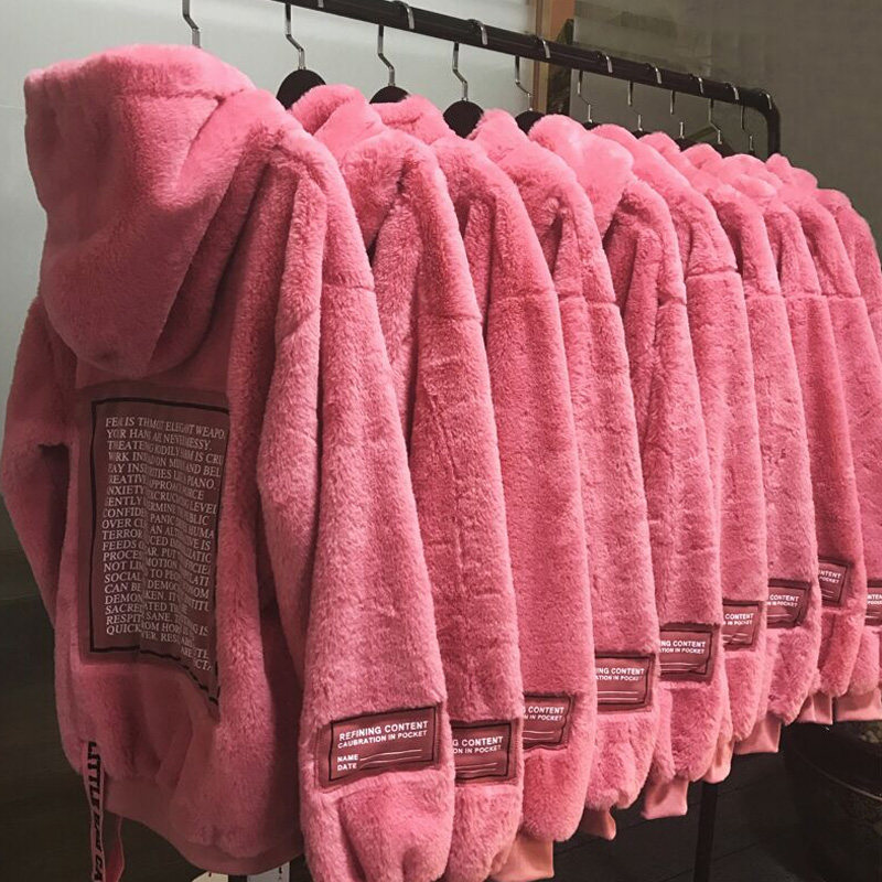 Plush thickened sweater women's 2023 new autumn and winter fashion loose hooded mid-length pink lambswool coat