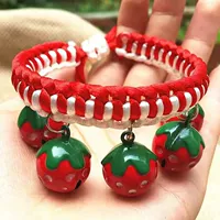 Белая клубника