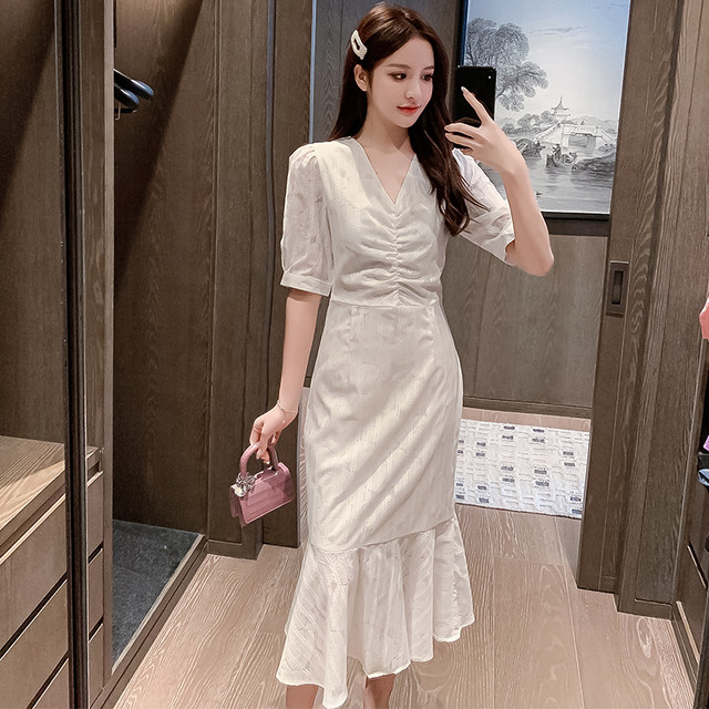 Summer super fairy white fishtail dress, temperament and slimming skirt, forest style French style slimming and high above the knee long skirt