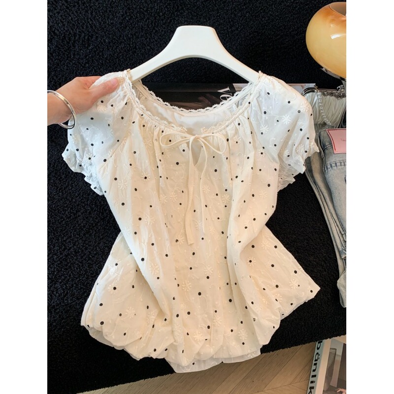 Summer Apricot-Colored Puff Sleeve Polka Dot Doll Shirt, Youthful and Beautiful Lace Embroidered Blouse for Women