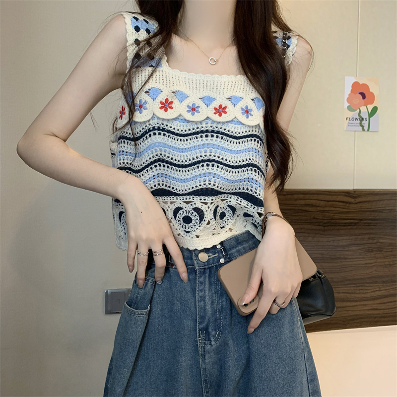 Bohemian Style Hollow Striped Camisole for Women, Summer Outerwear, Retro Ethnic Style Crochet Knitted Sleeveless Top Bohemian Style Hollow Striped Camisole for Women, Summer Outerwear, Retro Ethnic Style Crochet Knitted Sleeveless Top
