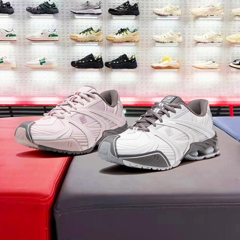 Fila Women's Shoes Streamlined Shoes 2026 Autumn New Men's Shoes Casual Sports Shoes Running Shoes T12W/M631607 Fila Women's Shoes Streamlined Shoes 2026 Autumn New Men's Shoes Casual Sports Shoes Running Shoes T12W/M631607