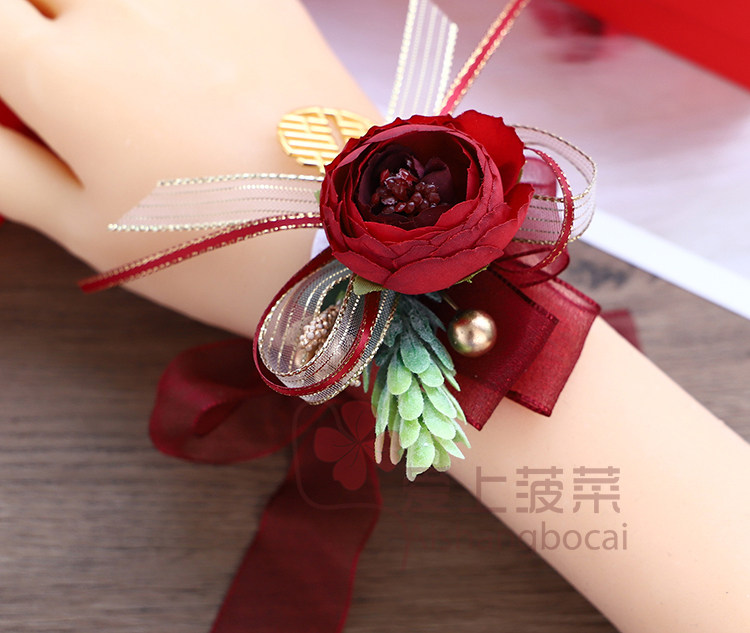 Korean style meritocratic bride's wrist flower bridesmaid's sister's hand flowers red knot wedding chest flower groom bridegroom