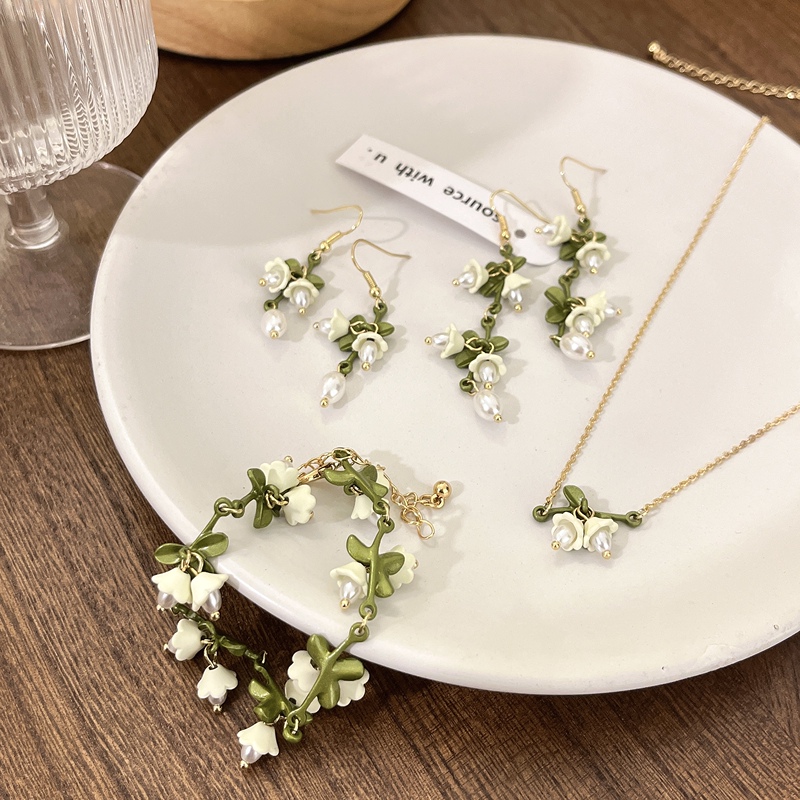 White Lily of the Valley Earrings + Bracelet + Necklace, Super Fairy-Like Style, New Summer Style, Girl's Clavicle Chain, Ear Clip Bracelet