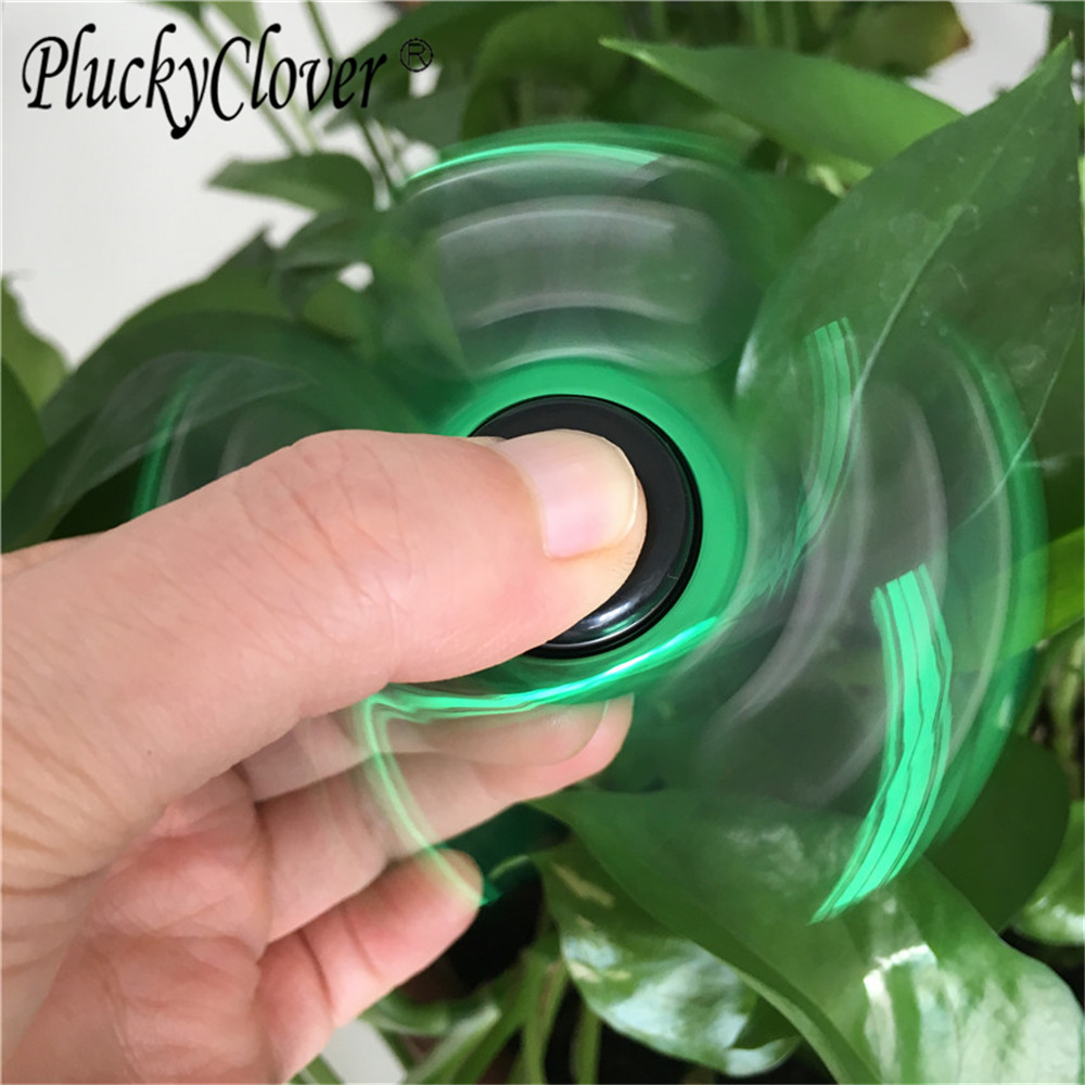 ABS bright color plastic three-leaf fingertip spinning decompression artifact stall exquisite small gift children's toys