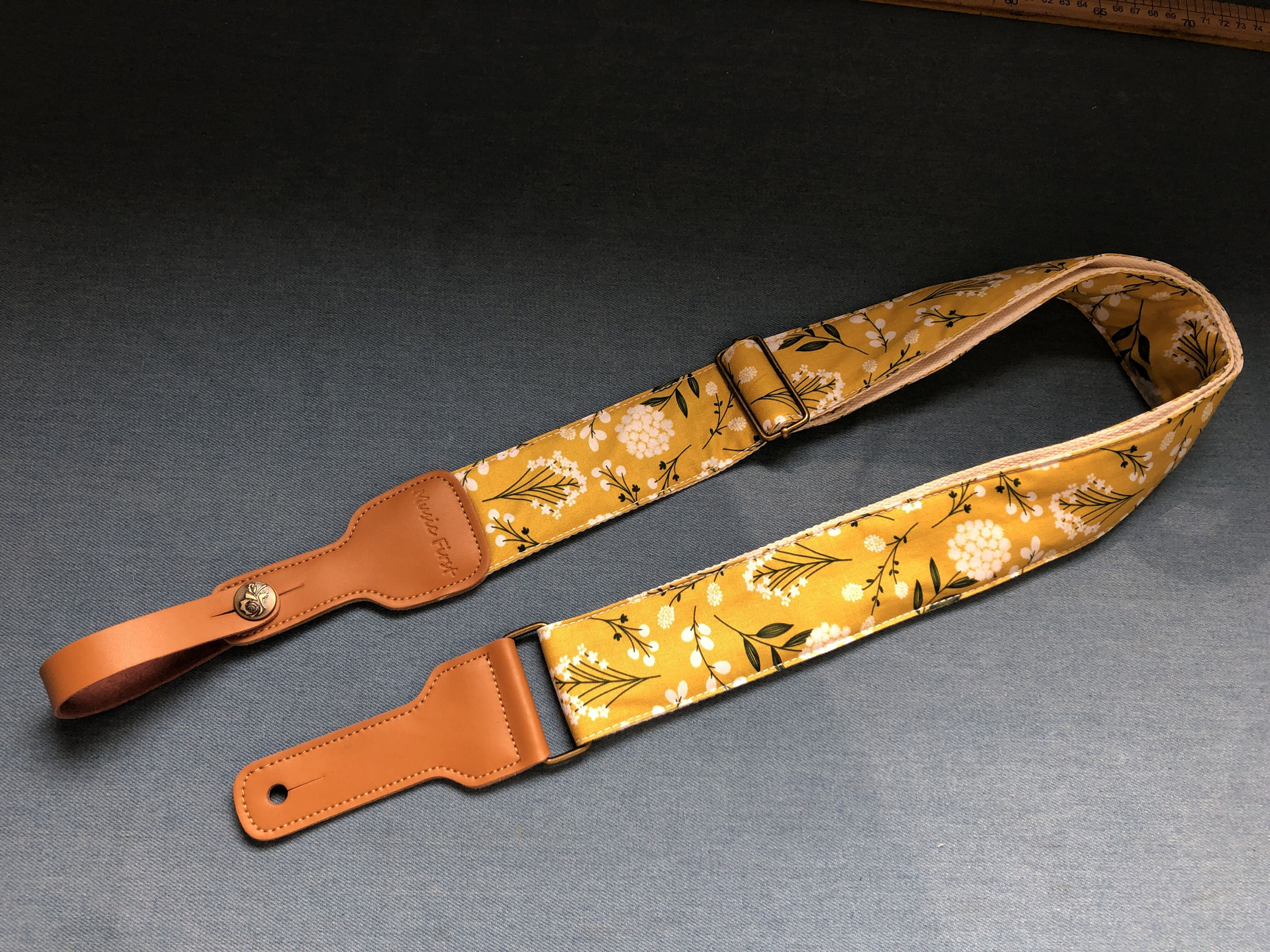 Pure handmade dandelion with sponge pad guitar baby bag imported cotton guitar belt suitable for all models of guitar bass