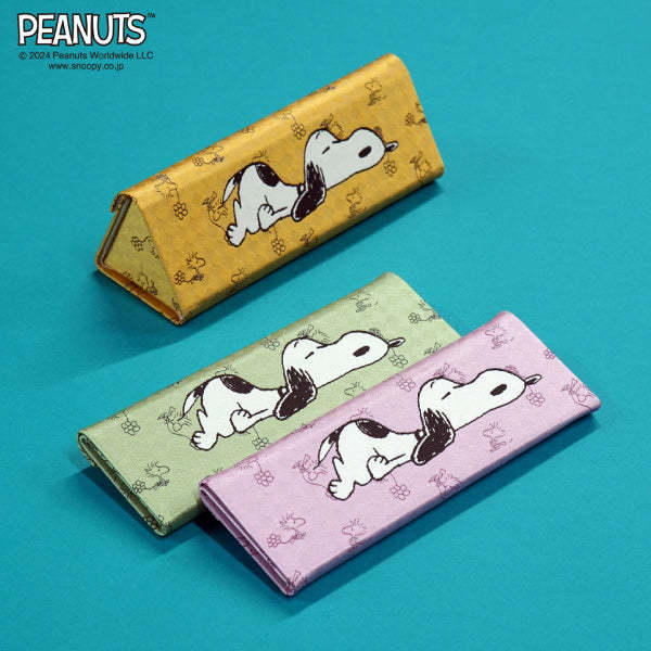 In Stock Japan Snoopy Snoopy Cute Card Holder Pattern Faux Leather Glasses Case with Glasses Cloth