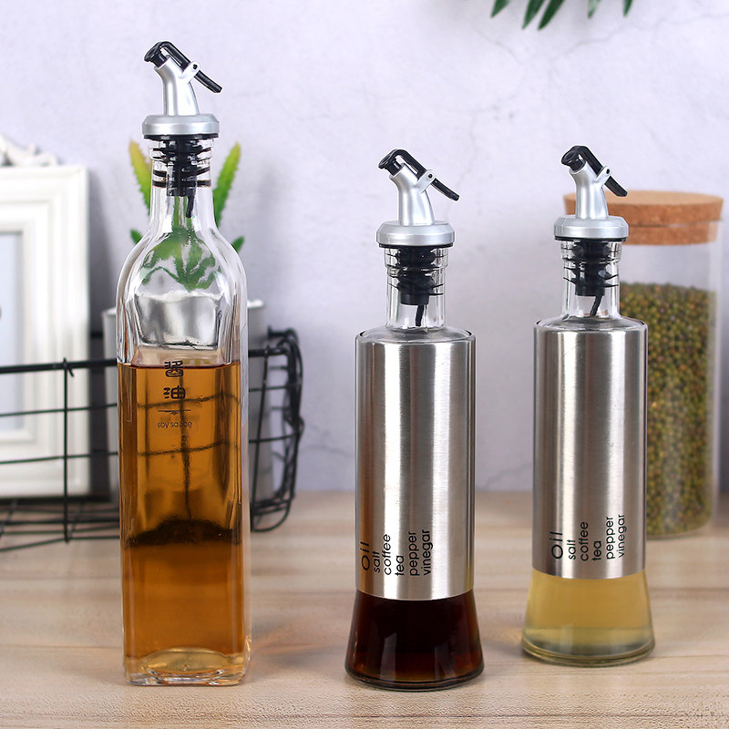 Stainless steel large oil spill-proof pot oil bottle Soy sauce seasoning bottle Kitchen household glass oil pot Oil vinegar tank