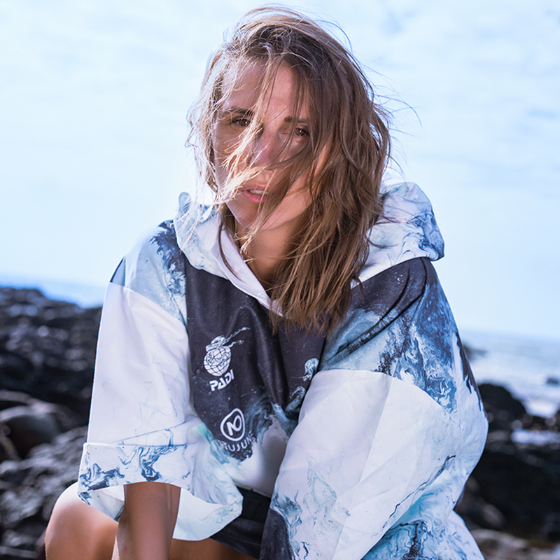 [Co-Branded Model] Nu-June X Padi Diving Towel Clothing for Men and Women, Quick-Drying Surf Poncho, Absorbent Beach Towel