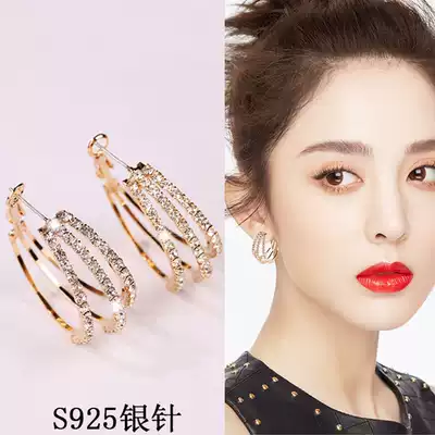 2021 New Tide earrings female sterling silver temperament senior atmosphere Korean Net red ear needle Diamond Circle ear ornaments