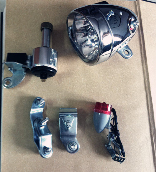 Eclairage pour vélo - phare - Ref 2398299 Image 42