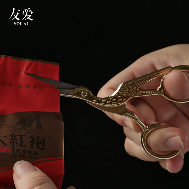 Love the small crane, gilded tea shear scissors tea accessories small hand scissors gilded tea tea knife restoring ancient ways