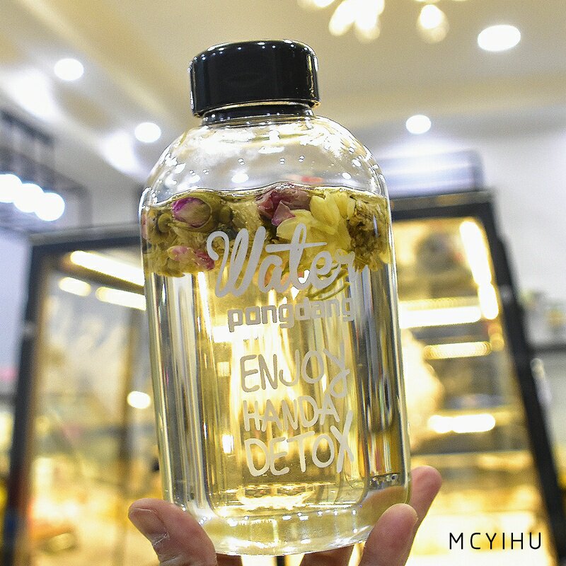 Creative glass large-capacity water cup heat-resistant simple accompanying cup 1000ML