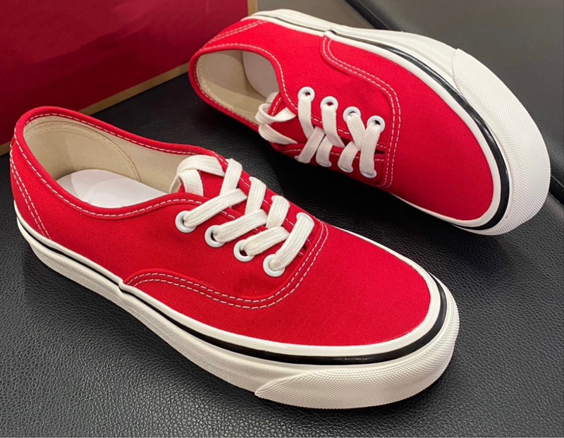 Spring and Summer Classic Low-Top Red Anaheim Sneakers for Men and Women, Bright Green Casual Student Couple Versatile Canvas Shoes