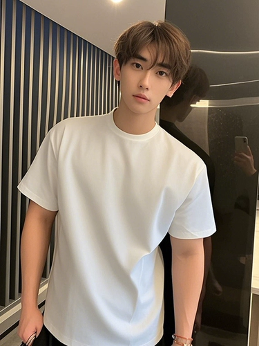 Хлопковая черная летняя приятная телу футболка, 300 грамм, изысканный стиль, короткий рукав