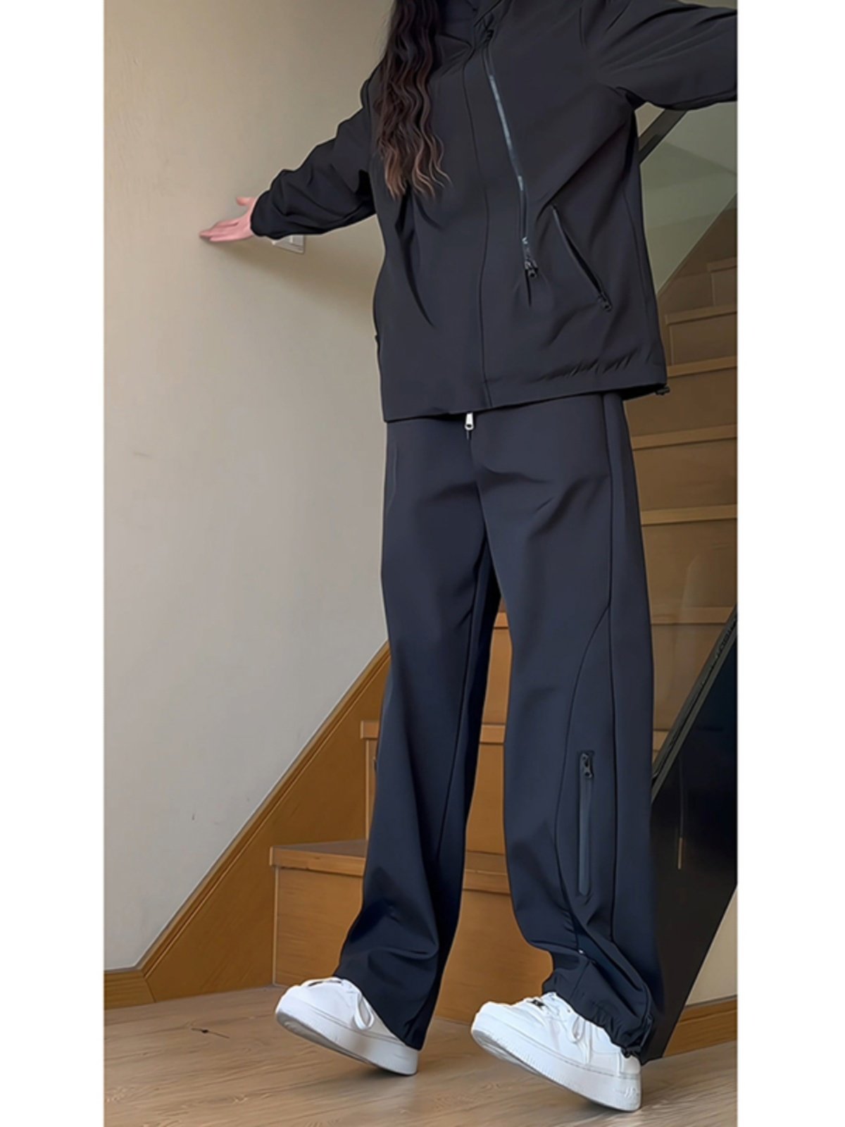 Northeast Cold-Proof Fleece-Lined Softshell Pants for Women, Windproof and Waterproof Outdoor Hiking Cargo Pants, Autumn and Winter American-Style Ski Pants